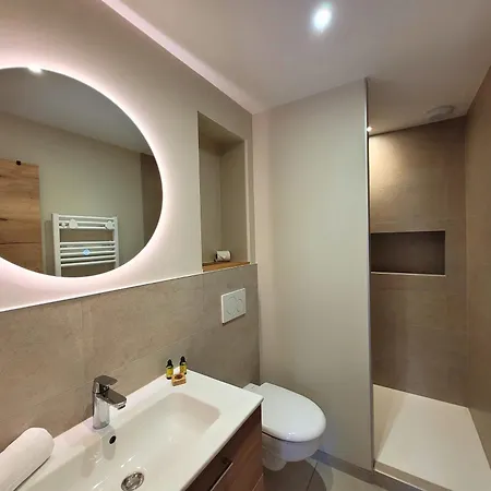 Familial Renove, Proche Centre, Capacite 12, Parking, Wifi - Fr-1-598-195 *