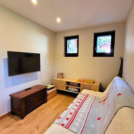 Familial Renove, Proche Centre, Capacite 12, Parking, Wifi * Les Gets