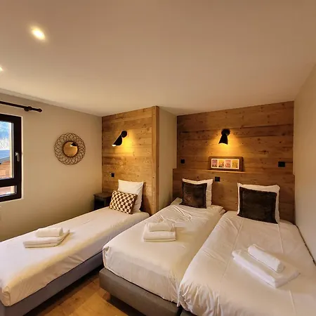 Chalet Familial Renove, Proche Centre, Capacite 12, Parking, Wifi *